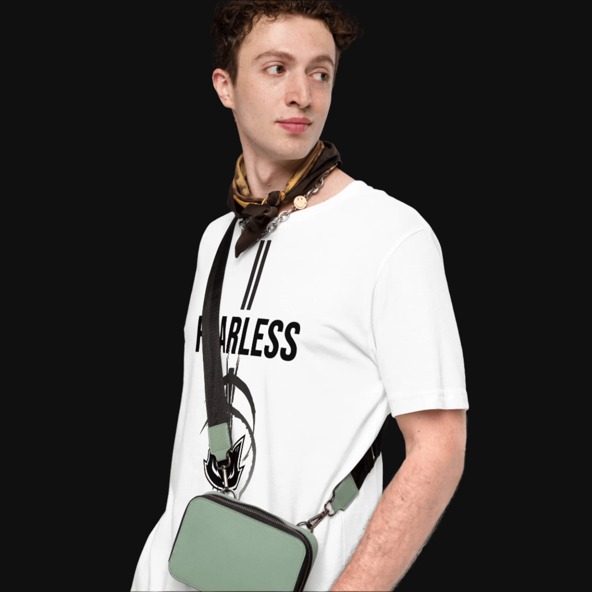 UNISEX FEARLESS NEKOS T-SHIRT