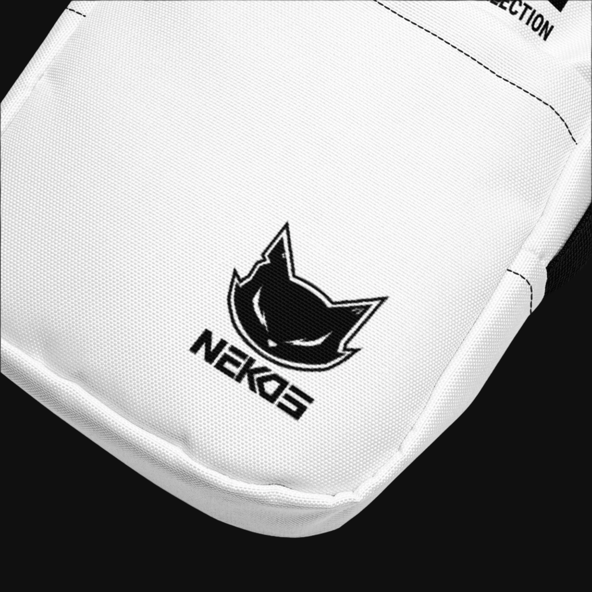 NEKOS CROSSBODY UTILITY BAG