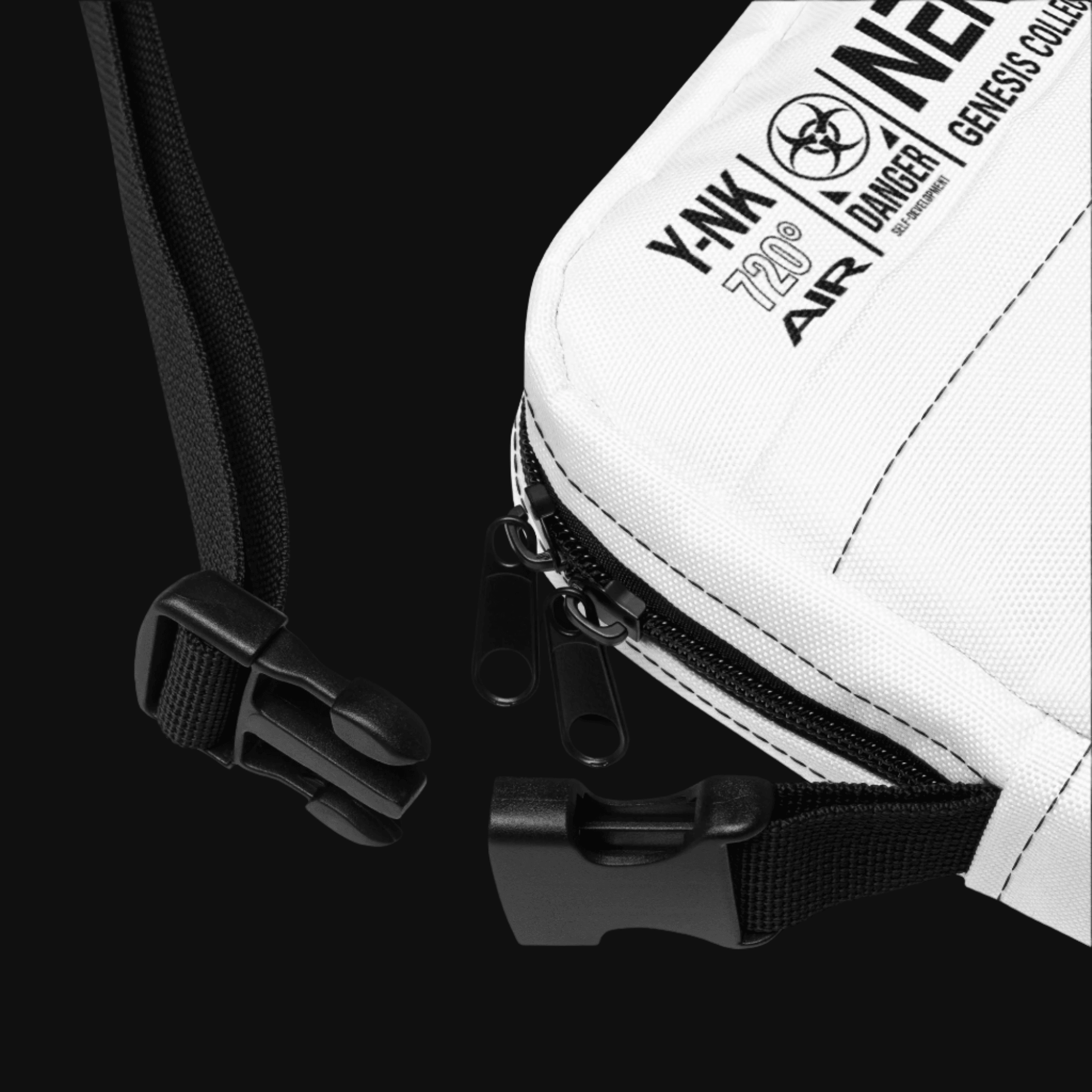 NEKOS CROSSBODY UTILITY BAG