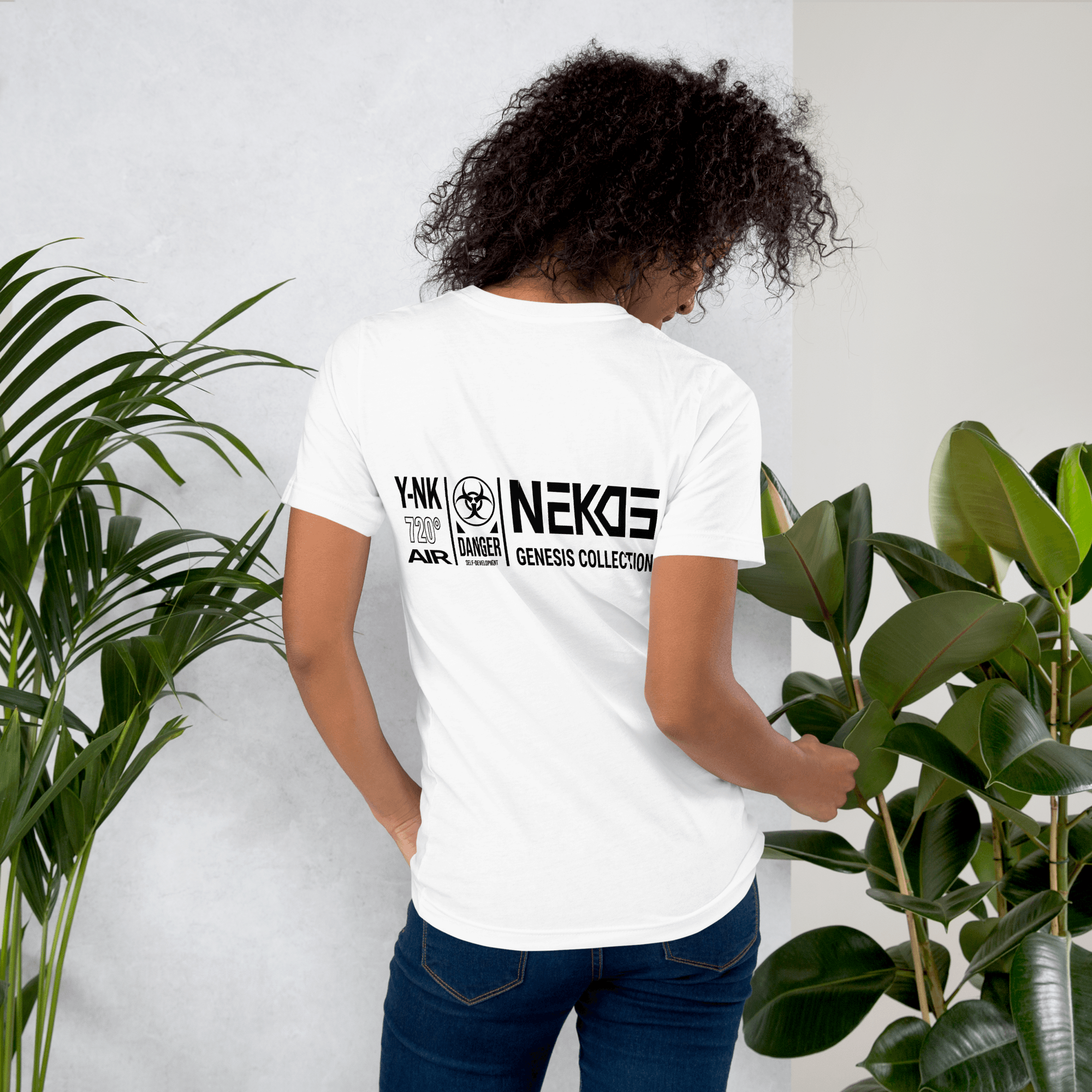 NEKOS PURPOSE GRAPHIC T-SHIRT
