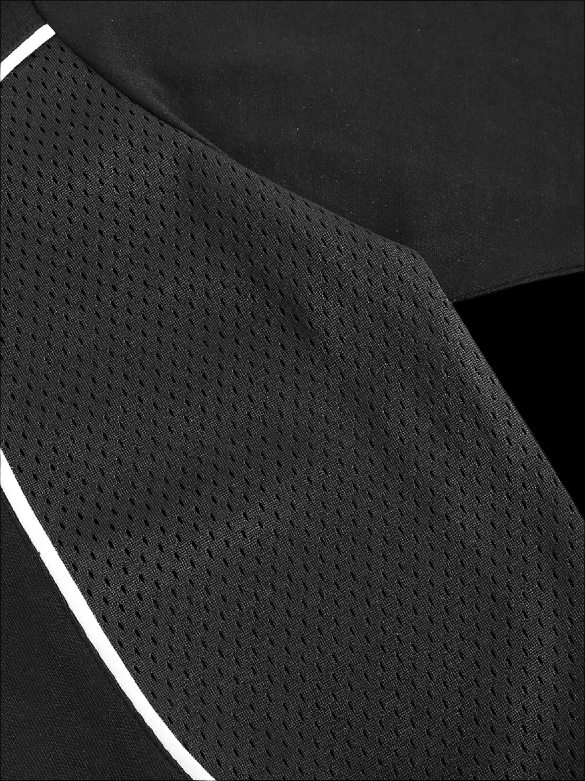 VG-IP CONTRAST PANEL T-SHIRT